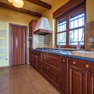 Prodaja, Zagreb, Borčec, prekrasna kuća na tri etaže, terasa, garaža