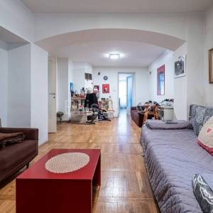 Prodaja, Zagreb, Centar, 3-soban stan, tramvaj zona