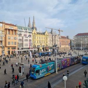 Prodaja, Zagreb, Centar, četvorosoban stan, 3.kat, dizalo