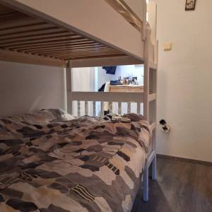 Prodaja, Zagreb, Črnomerec, jednosoban stan u kući, vrt