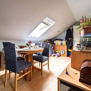 Prodaja, Zagreb, Donja Kustošija, šesterosoban dvoetažni stan