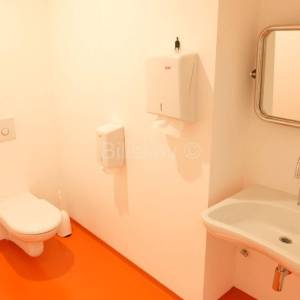 Prodaja, Zagreb, Donji grad, vrhunski peterosoban stan, 2. kat, lift