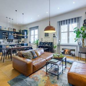 Prodaja, Zagreb, Donji grad, prekrasno uređen trosoban stan, 3.kat