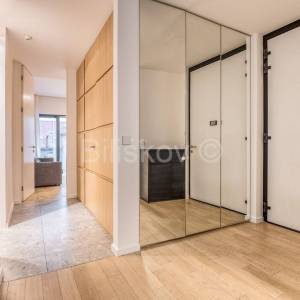 Prodaja, Zagreb, Donji grad, trosoban stan, 2GPM, loggia