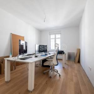 Prodaja, Zagreb, Donji grad, četvorosoban stan, spa soba