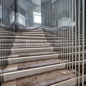 Prodaja, Zagreb, Gornji Grad,luksuzno uređen sedmerosobni stan