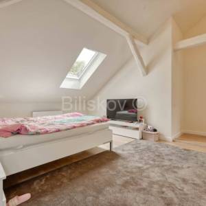 Prodaja, Zagreb, Gornji Grad,luksuzno uređen sedmerosobni stan