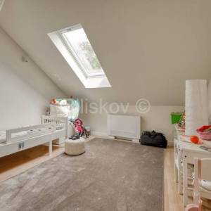 Prodaja, Zagreb, Gornji Grad,luksuzno uređen sedmerosobni stan