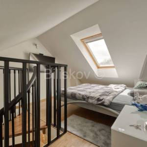 Prodaja, Zagreb, Gornji Grad,luksuzno uređen sedmerosobni stan