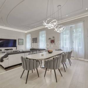 Prodaja, Zagreb, Gornji Grad,luksuzno uređen sedmerosobni stan