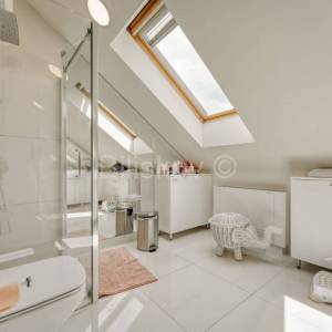 Prodaja, Zagreb, Gornji Grad,luksuzno uređen sedmerosobni stan