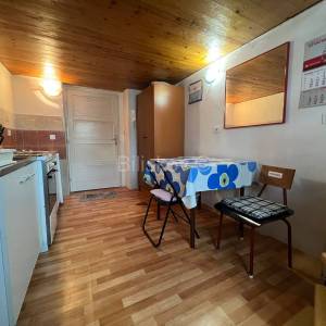 Prodaja, Zagreb, Gornji grad, 2 odvojena stana