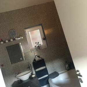 Prodaja: Zagreb-Grmoščica, kuća s tri zasebna stana, dvorište, garaža