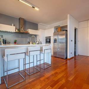 Prodaja, Zagreb, Kanal, dvoetažni 5sobni svjetao stan, loggia,parking