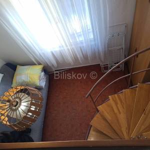 Prodaja, Zagreb, Kaptol, 2 odvojene jednoipol-etažne garsonjere 