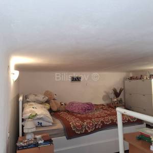 Prodaja, Zagreb, Kaptol, 2 odvojene jednoipol-etažne garsonjere 