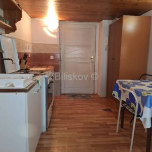 Prodaja, Zagreb, Kaptol, 2 odvojene jednoipol-etažne garsonjere 