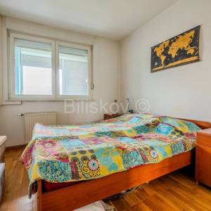 Prodaja, Zagreb, Lanište, dvosoban stan,1.kat, loggia, garaža