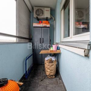 Prodaja, Zagreb, Lanište, dvosoban stan,1.kat, loggia, garaža