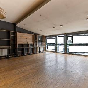 Prodaja, Zagreb, Maksimir, Kennedyev trg, lokal, 2 VPM