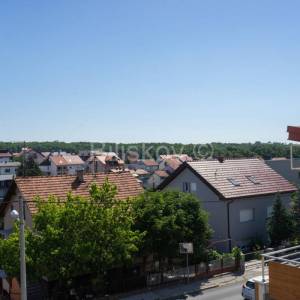 Prodaja, Zagreb, Maksimir, trosoban stan, terasa