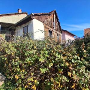 Prodaja, Zagreb, Markuševec, 81m2,  samostojeća kuća za adaptaciju