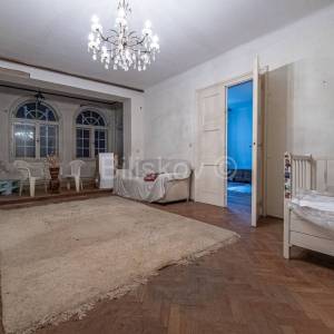 Prodaja, Zagreb, Pantovčak, samostojeća secesijska villa 