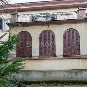 Prodaja, Zagreb, Pantovčak, samostojeća secesijska villa 