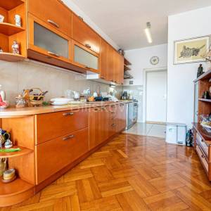 Prodaja, Zagreb, Pantovčak, dvojna kuća, 8 VPM, vrt