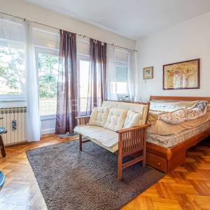 Prodaja, Zagreb, Pantovčak, dvojna kuća, 8 VPM, vrt