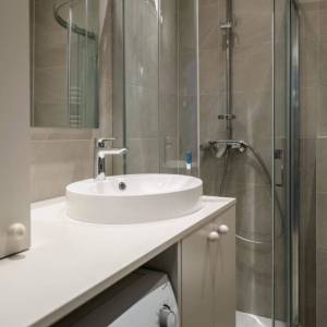 Prodaja: Zagreb-Petrinjska ulica, adaptiran dvosobni stan, 56.86m2