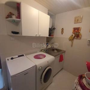 Prodaja, Zagreb, Petrova, stan u prizemlju