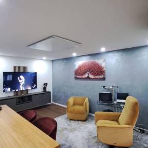 Prodaja: Zagreb-Prečko, novoređen 2.5-sobni stan na odličnoj lokaciji