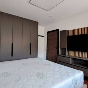 Prodaja: Zagreb-Prečko, novoređen 2.5-sobni stan na odličnoj lokaciji