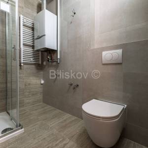 Prodaja, Zagreb, Ravnice, komforan dvosoban stan 63 m2, 2 lifta