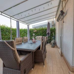 Prodaja, Zagreb, Sesvete, 5-soban stan, terasa, 2VPM