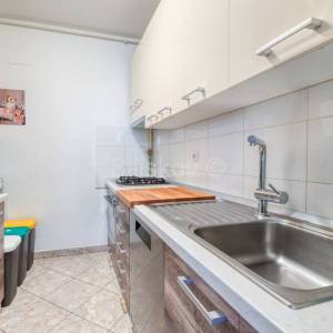 Prodaja, Zagreb, Sesvete, 5-soban stan, terasa, 2VPM