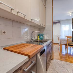 Prodaja, Zagreb, Sesvete, 5-soban stan, terasa, 2VPM