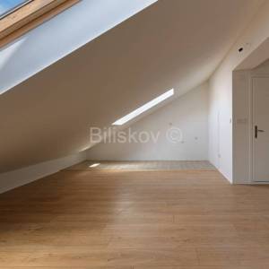 Prodaja Zagreb, Sveti Duh, novo uređen trosoban stan 86m2