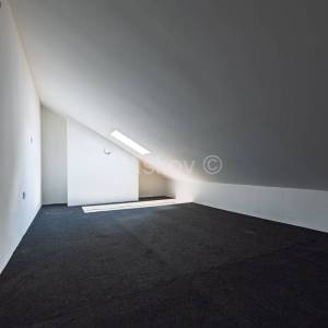 Prodaja Zagreb, Sveti Duh, novo uređen trosoban stan 86m2