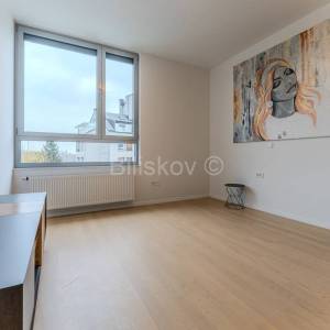 Prodaja, Zagreb, Sveti duh, luksuzan dvoetažan stan s parkingom, vrt