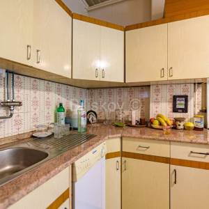 Prodaja, Zagreb, Trešnjevka, stan sa vrtom i parkirnim mjestom