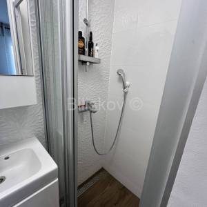 Prodaja, Zagreb, Trešnjevka, prekrasan trosoban stan, loggia