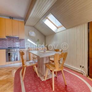 Prodaja, Zagreb, Trešnjevka, trosoban stan, balkon