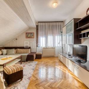 Prodaja, Zagreb, Trešnjevka, trosoban stan, balkon