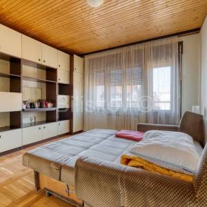 Prodaja, Zagreb, Trešnjevka, trosoban stan, balkon