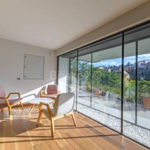 Prodaja, Zagreb,Gračani,luksuzna samostojeća vila,bazen,sauna, parking