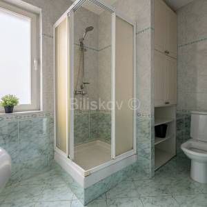 Prodaja, Zagreb,Šestine, lijepa peterosobna dvojna kuća, 4 etaže