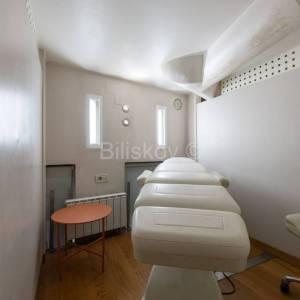 Prodaja,Črnomerec,namješten ulični poslovni prostor 102m2.