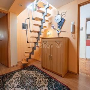 Prodaja,Donji grad,Petrinjska ulica,5-soban stan, 2 etaže